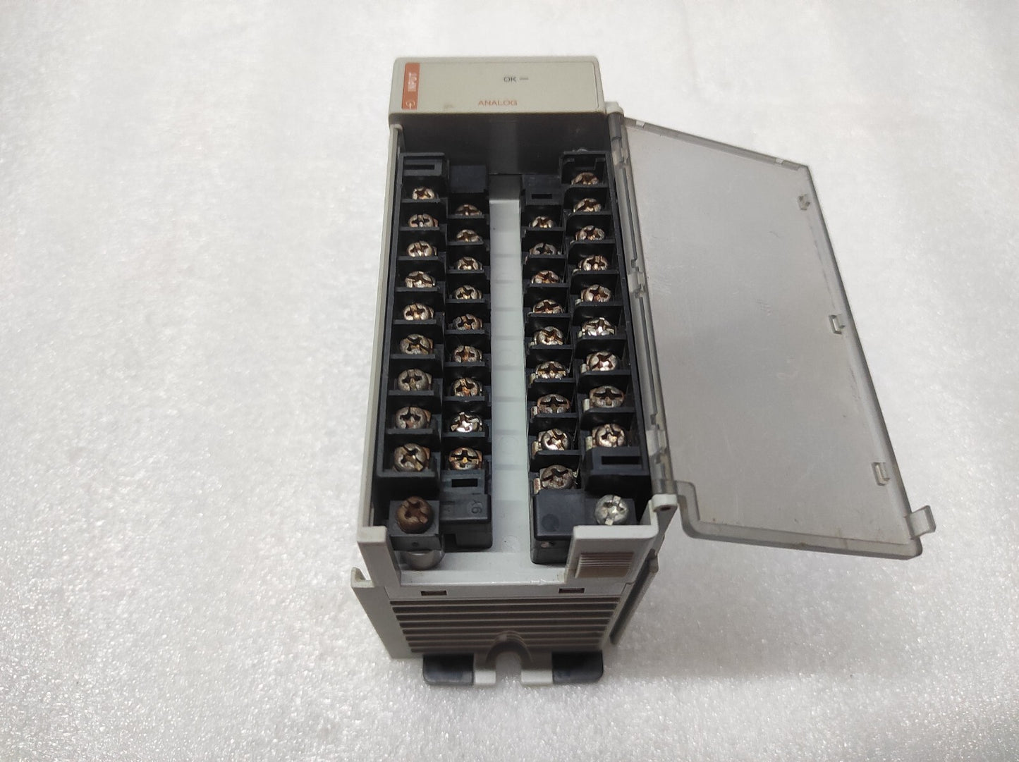ALLEN BRADLEY CAT 1769-IF8 SER A 8-CH ANALOG INPUT MODULE