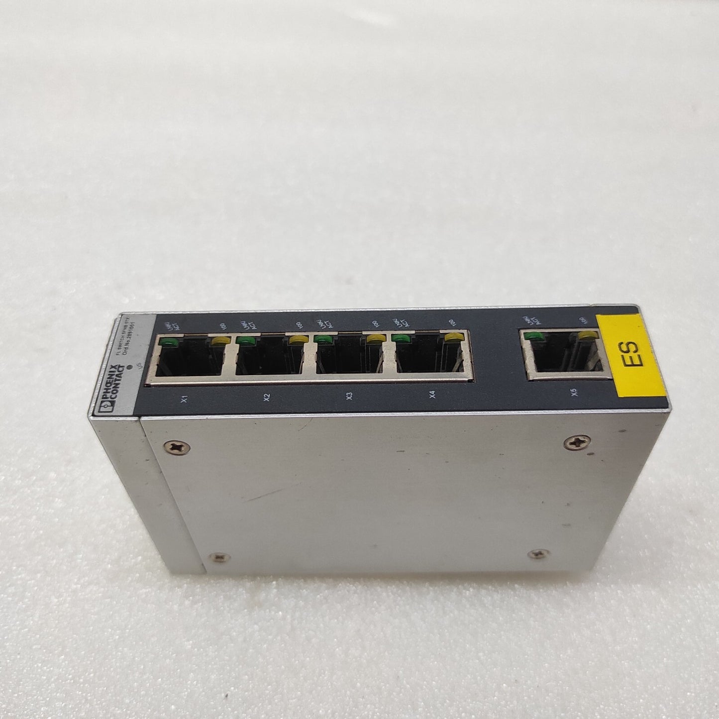 PHOENIX CONTACT FL SWITCH SFNB 5TX ETHERNET SWITCH 2891001