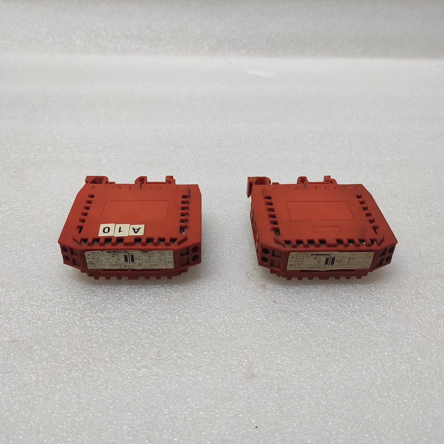 ENTRELEC 010533-17