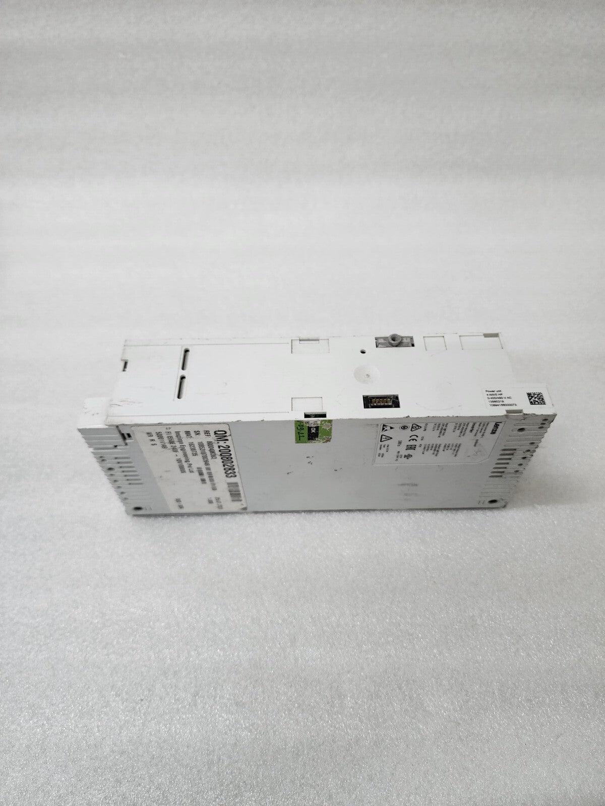 LENZE I51BE240F10V10000S INVERTER DRIVE 4KW/5HP 0-400/480V 9.5/8.2A