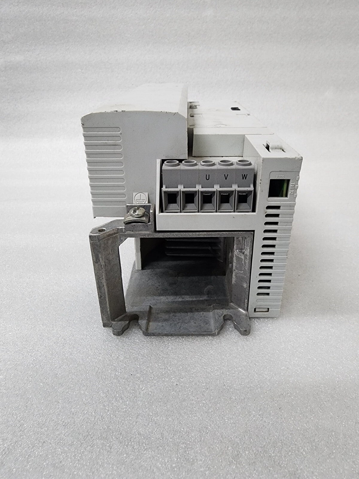 LENZE I55BE275F10V10000S INVERTER DRIVE 7.5KW/10HP