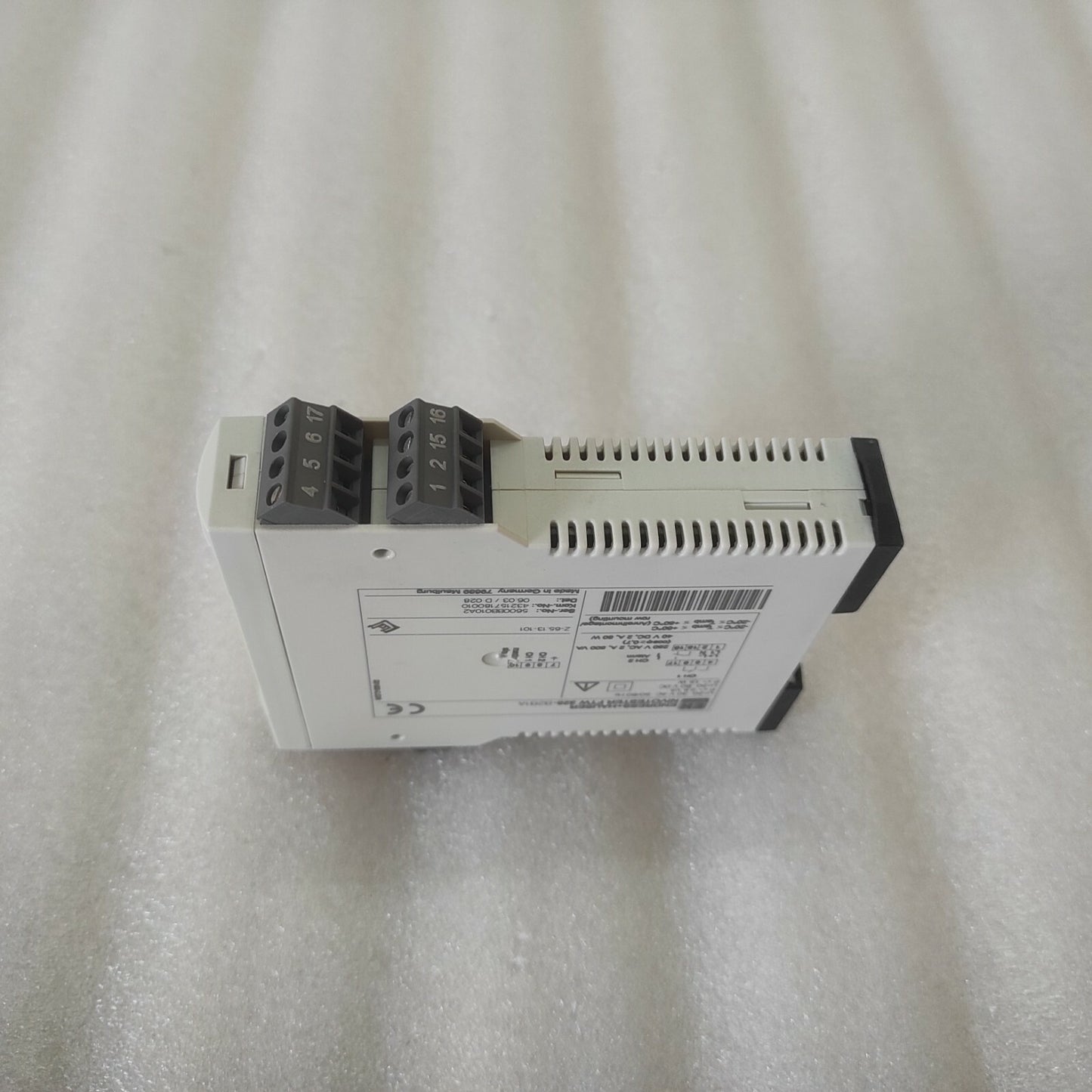 ENDRESS HAUSER FTW 325 CONDUCTIVE POINT LEVEL SWITCH NIVOTESTER FTW325-B2B1A