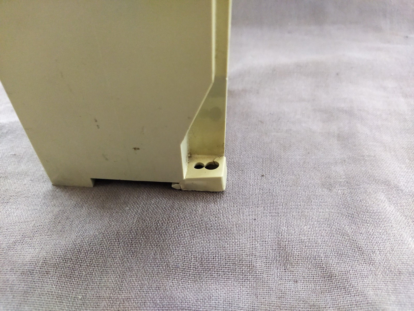CROMPTON PROTECTOR 253-PVB4