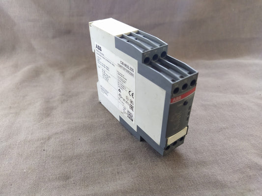 ABB CM-MSS.23S THERMISTOR MOTOR PROTECTION RELAY 1SVR730700R2200