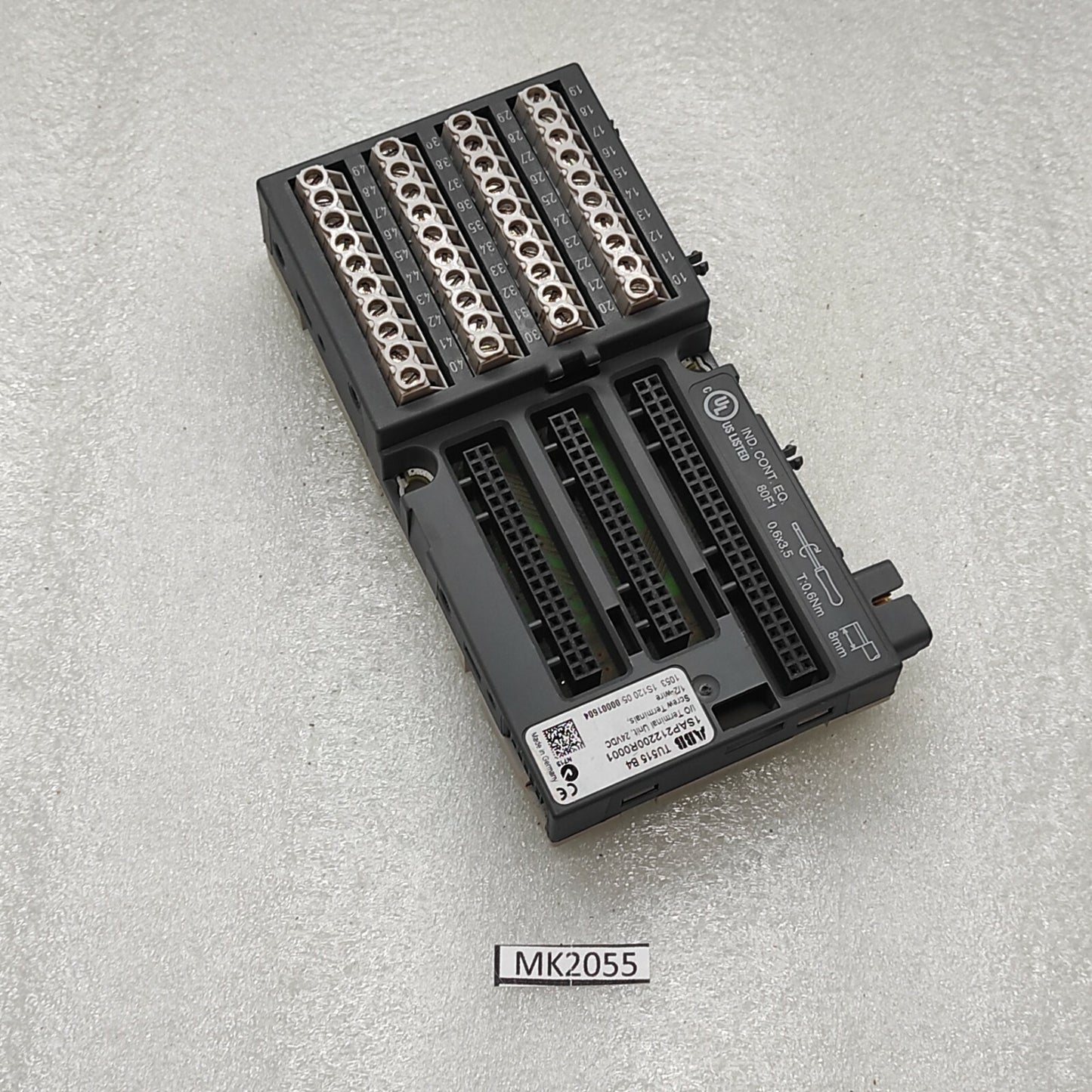 ABB TU515-B4 I/O TERMINAL UNIT 1SAP212200R0001 TU515