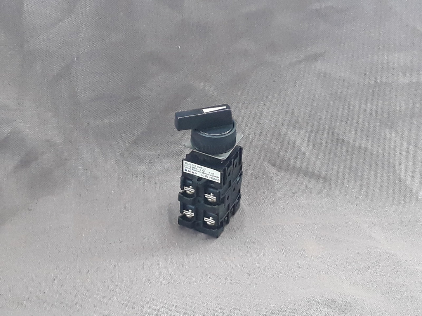 KOINO KH-2202L-222 SELECTOR SWITCH