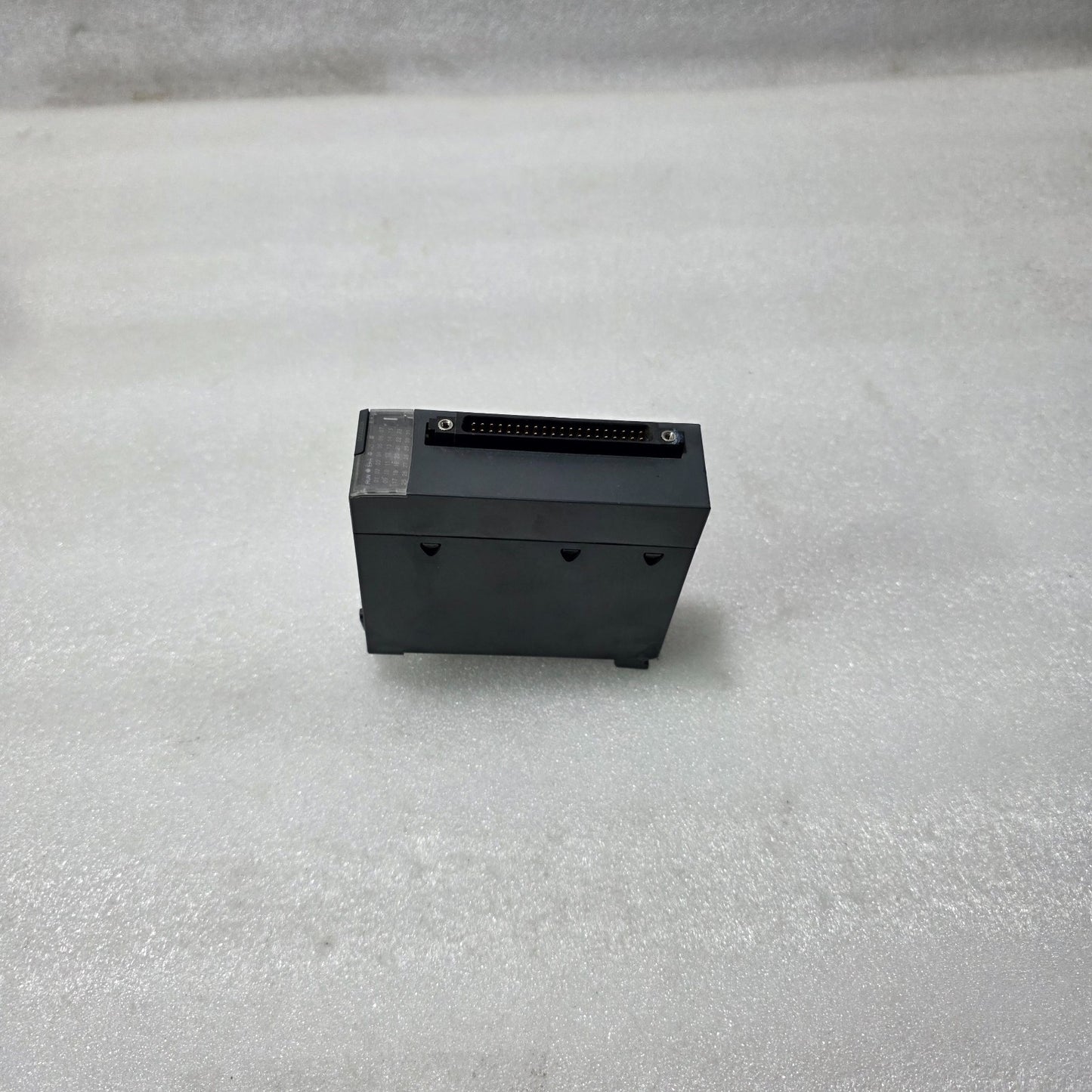 S ELECTRIC BMXDDO3202K MODICON 32-CHANNEL 24VDC DIGITAL OUTPUT MODULE