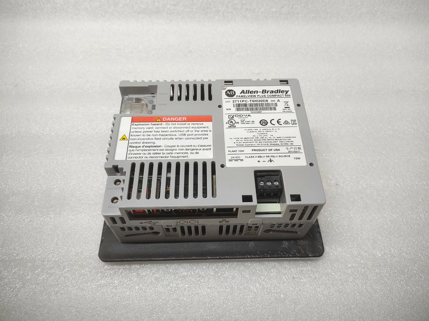 ALLEN BRADLEY PANELVIEW PLUS 600 CAT 2711PC-T6M20D8 24VDC