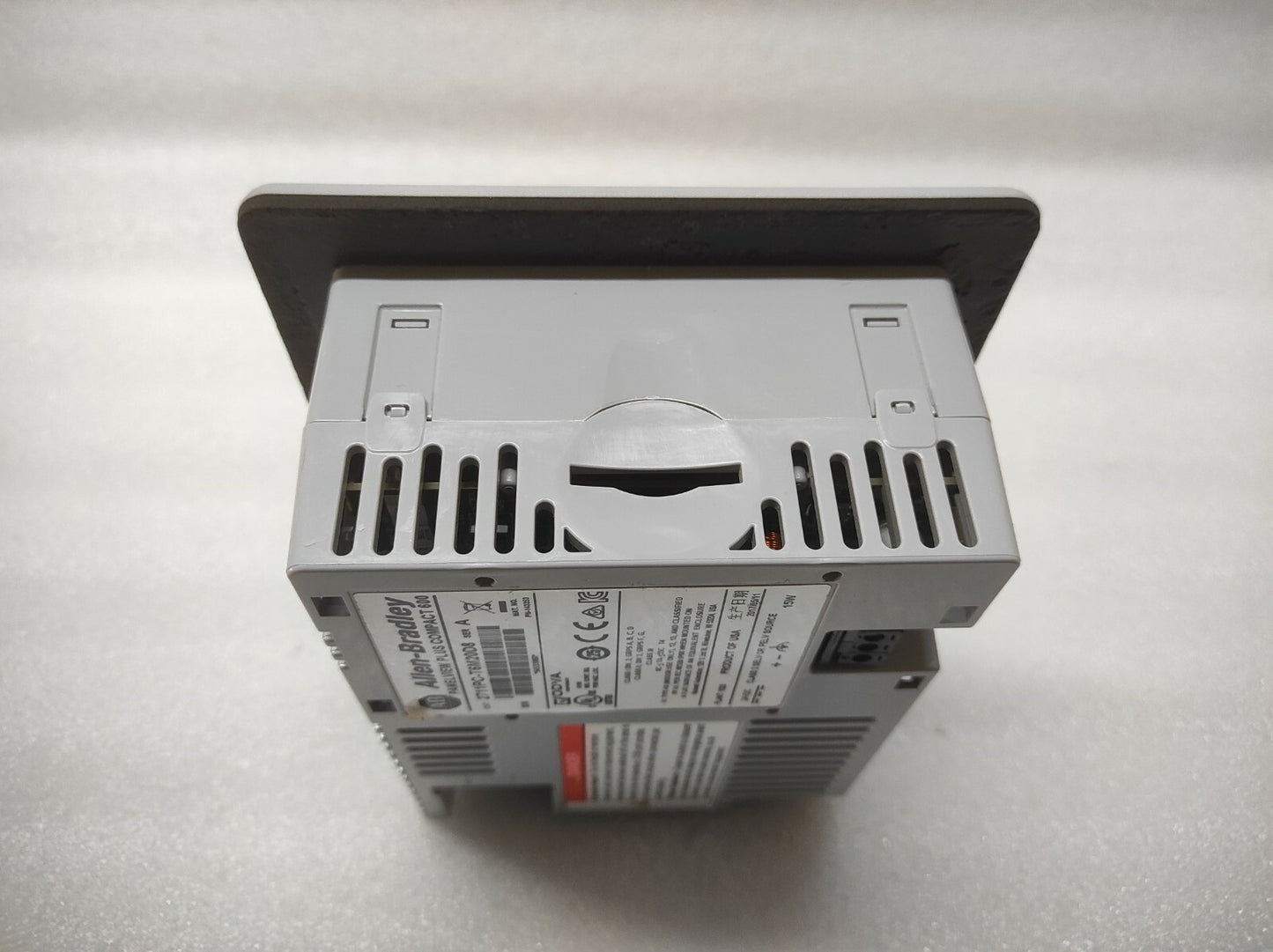 ALLEN BRADLEY PANELVIEW PLUS 600 CAT 2711PC-T6M20D8 24VDC