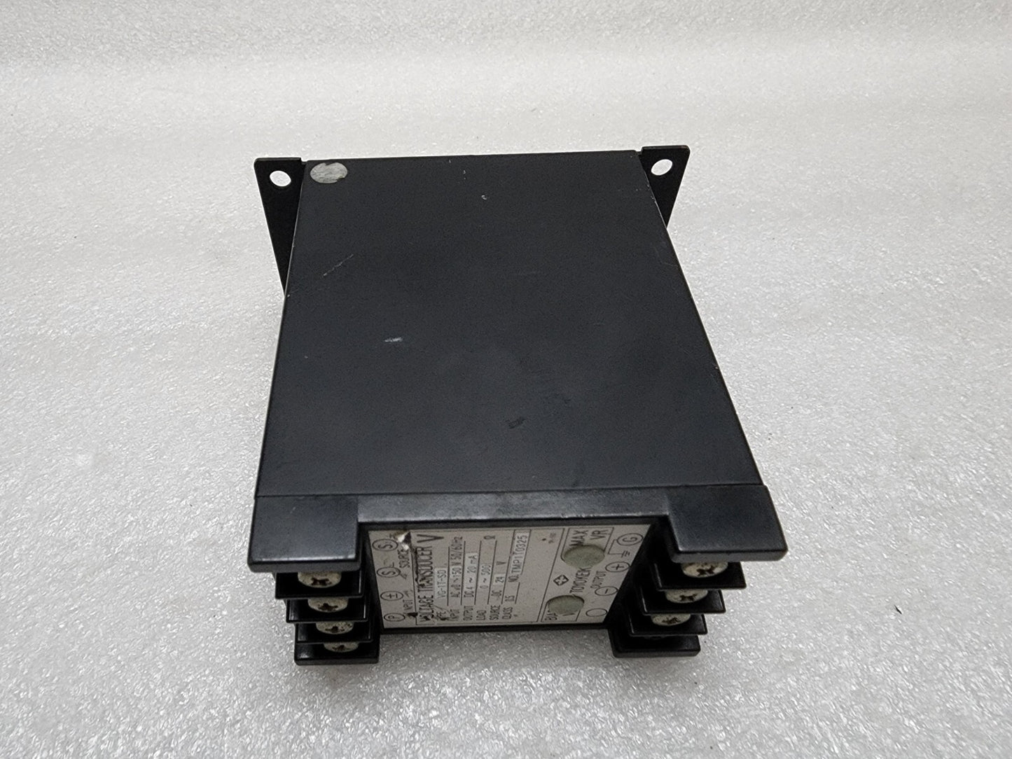 TOYO KEIKI VG-1T-SD VOLTAGE TRANSDUCER 24VDC