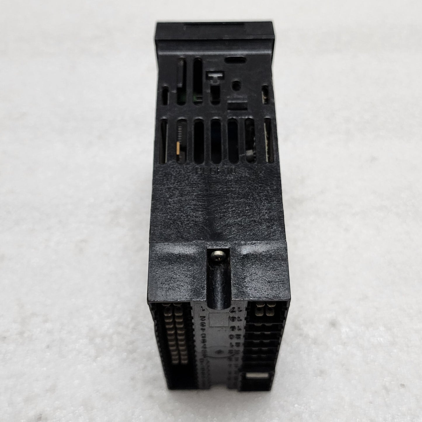 PMA KS 40 TEMPERATURE CONTROLLER 940440749211 115-230V TYPE 9404 407 49211