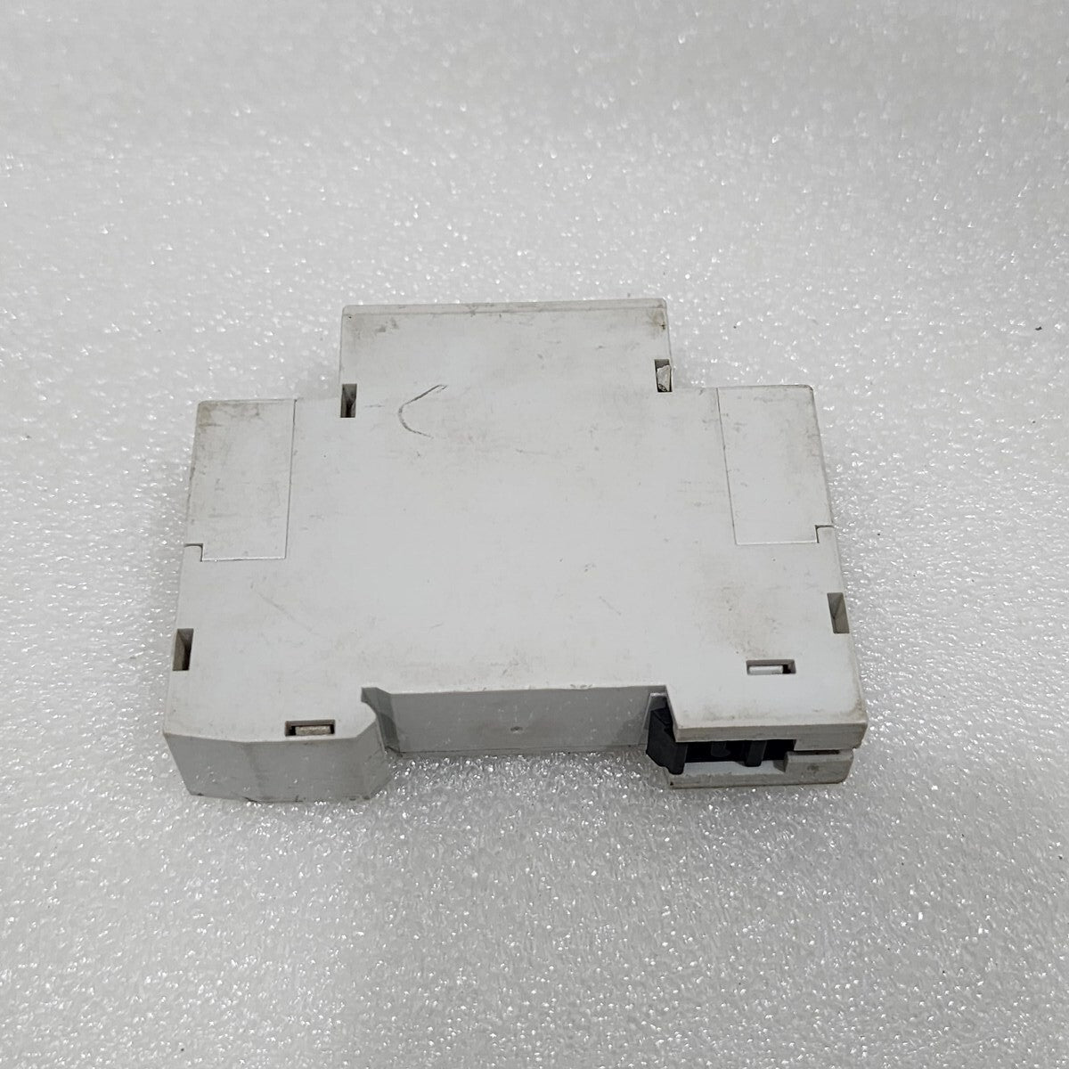 CROUZET MCR1 SINGLE FUNCTION TIME DELAY RELAY 88826135 0.1S-100H 24VAC-DC/24-240