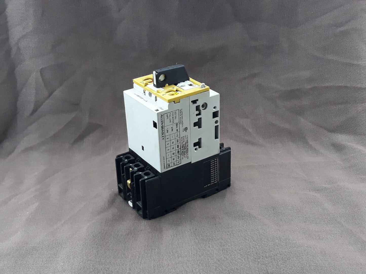 ALLEN BRADLEY CAT 190-CPS40 AND CAT 190-P320 CONTACTOR PROTECTOR STARTER