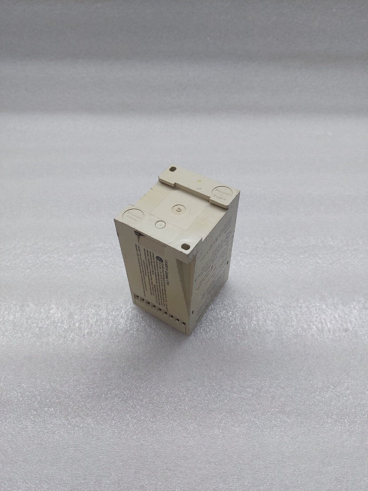 PEPPERL + FUCHS WE77/EX2 SWITCH AMPLIFIER 01669-S