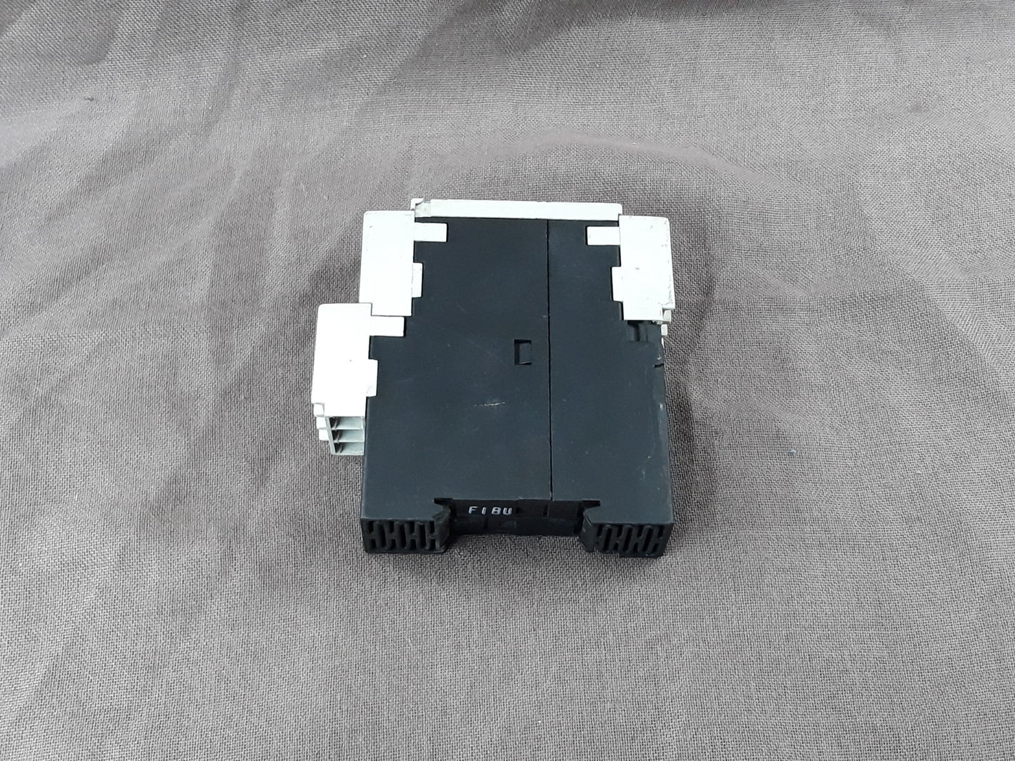SIEMENS SIRIUS 3R THERMISTOR MOTOR PROTECTION RELAY 3RN1010-1CM00