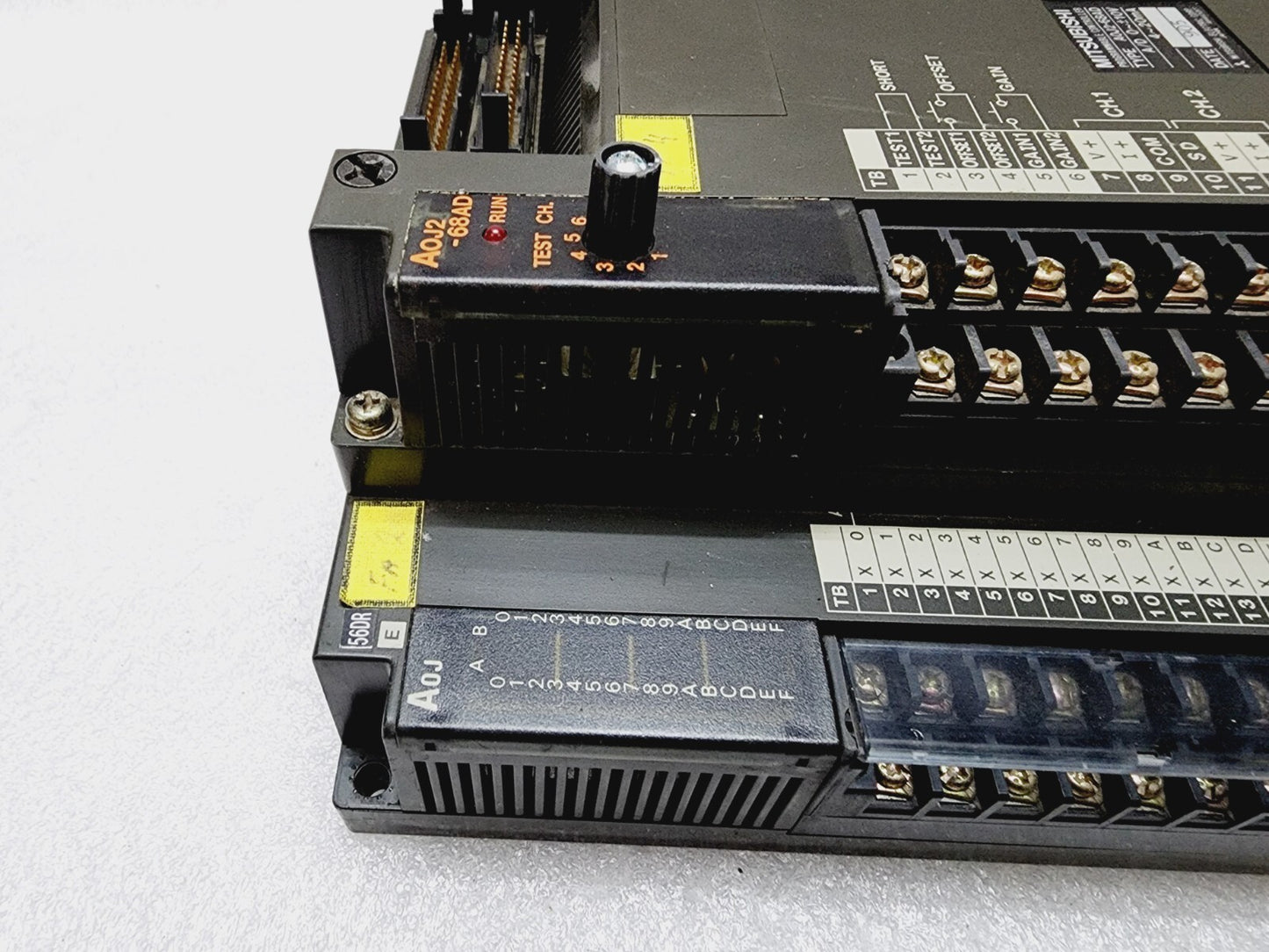 MITSUBISHI AOJ2-68AD ANALOG INPUT MODULE PROGRAMMABLE CONTROLLER