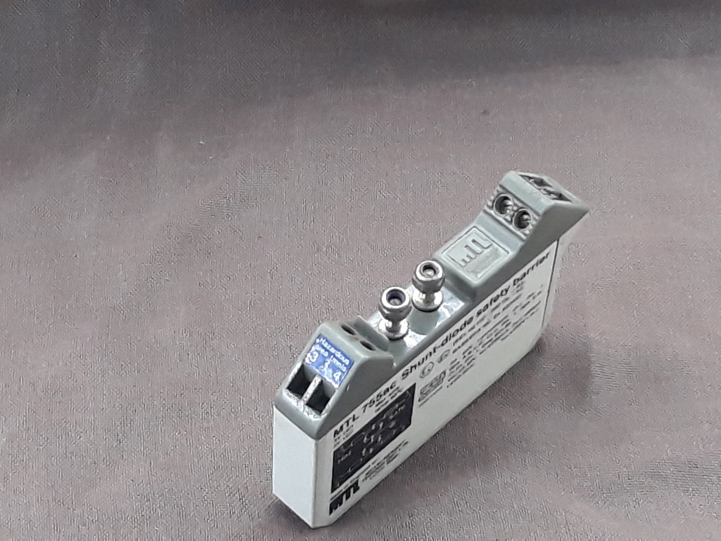 MEASUREMENT TECHNOLOGIES MTL 765AC SHUNT DIODE SAFETY BARRIER