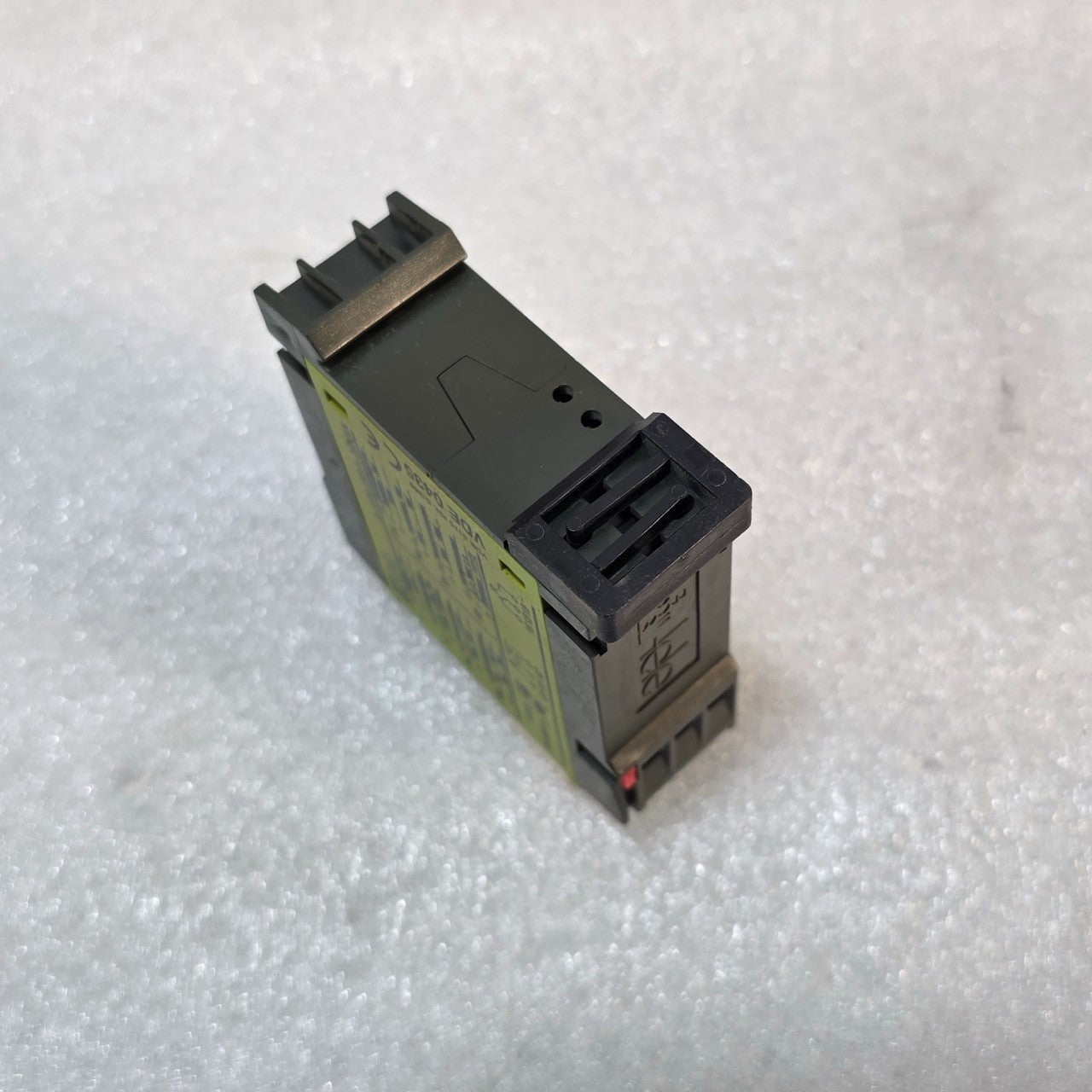 TELE D6DM MULTIFUNCTION TIME RELAY 24VAC-DC / 110-240VAC