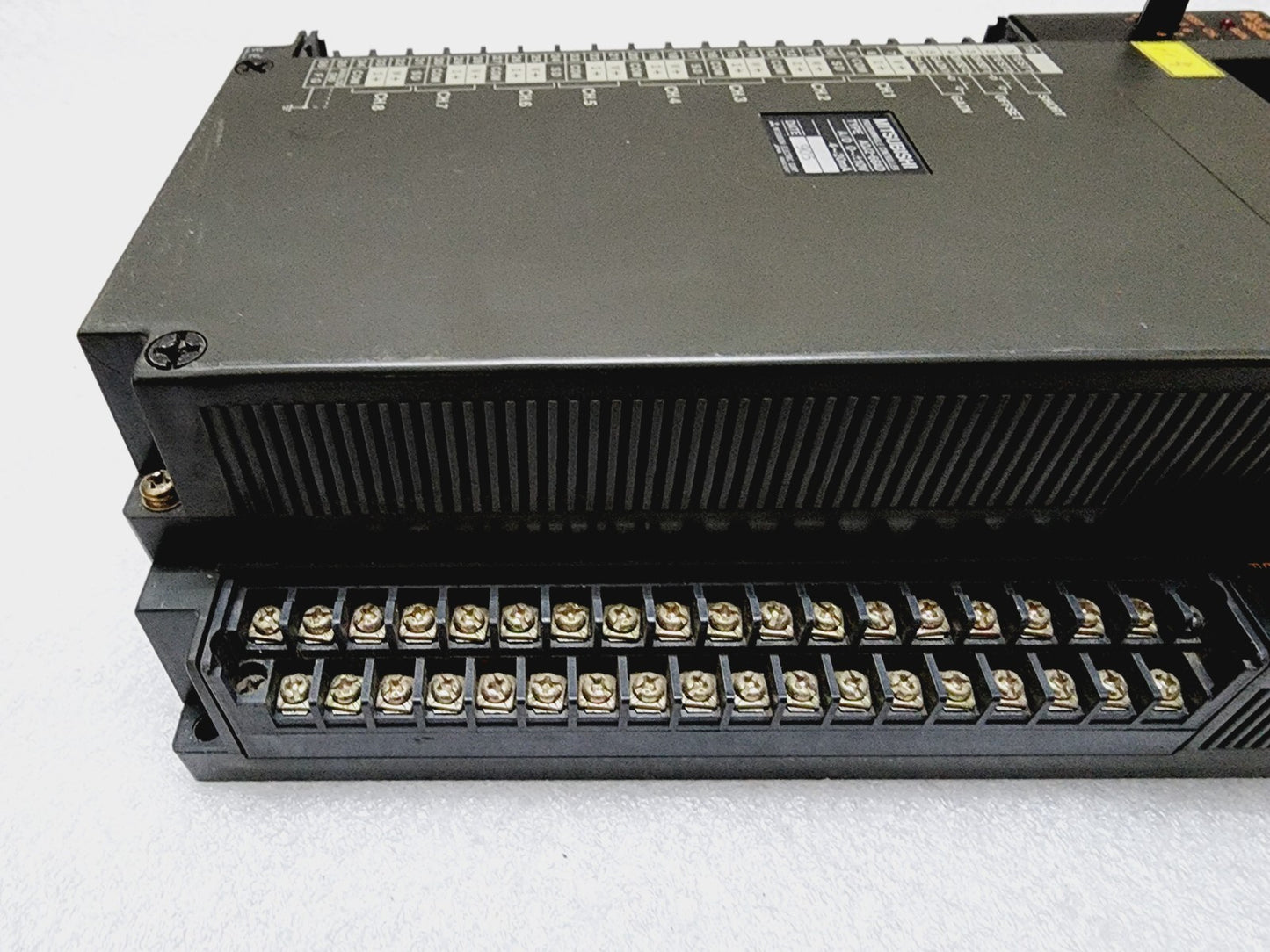 MITSUBISHI AOJ2-68AD ANALOG INPUT MODULE PROGRAMMABLE CONTROLLER