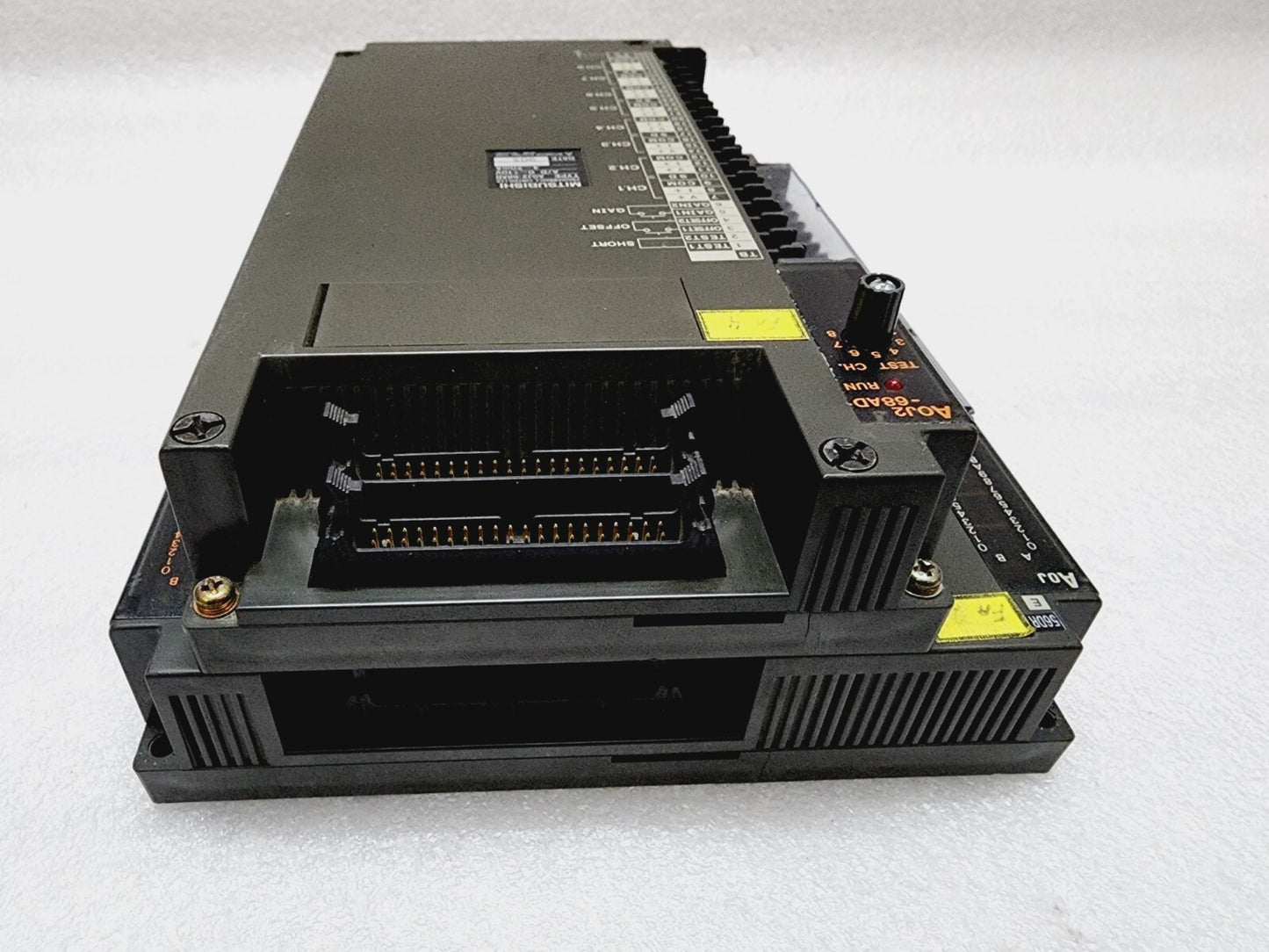 MITSUBISHI AOJ2-68AD ANALOG INPUT MODULE PROGRAMMABLE CONTROLLER