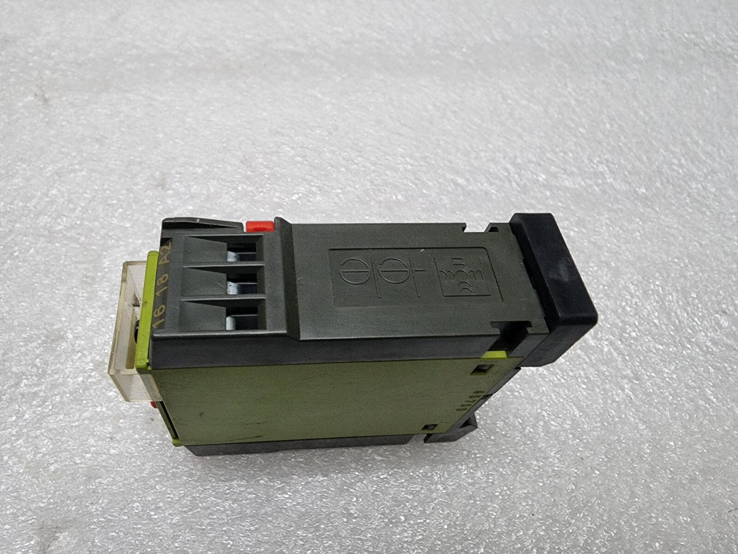 TELE D6DM MULTIFUNCTION TIME RELAY 24VAC-DC / 110-240VAC