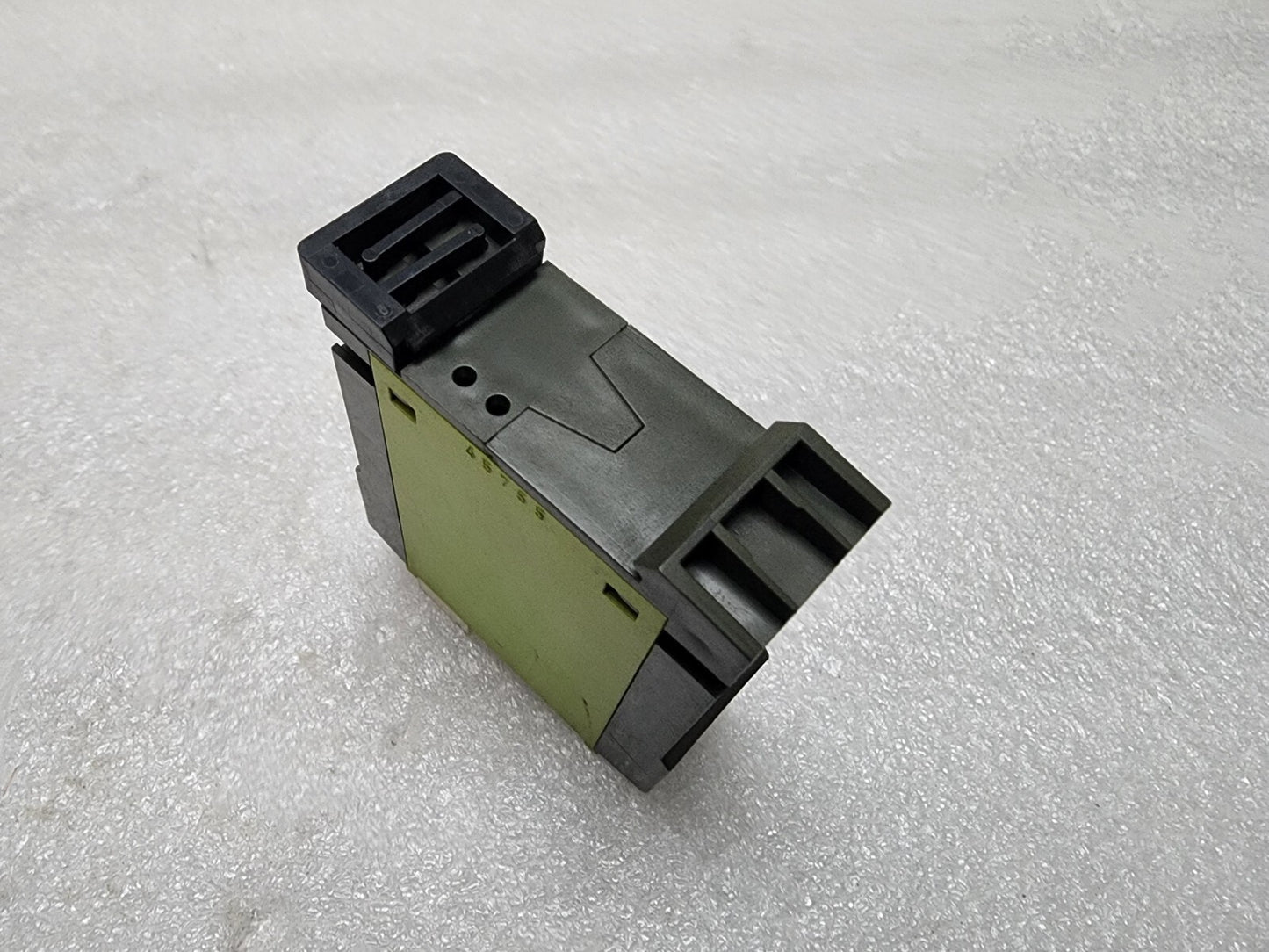 TELE D6DM MULTIFUNCTION TIME RELAY 24VAC-DC / 110-240VAC