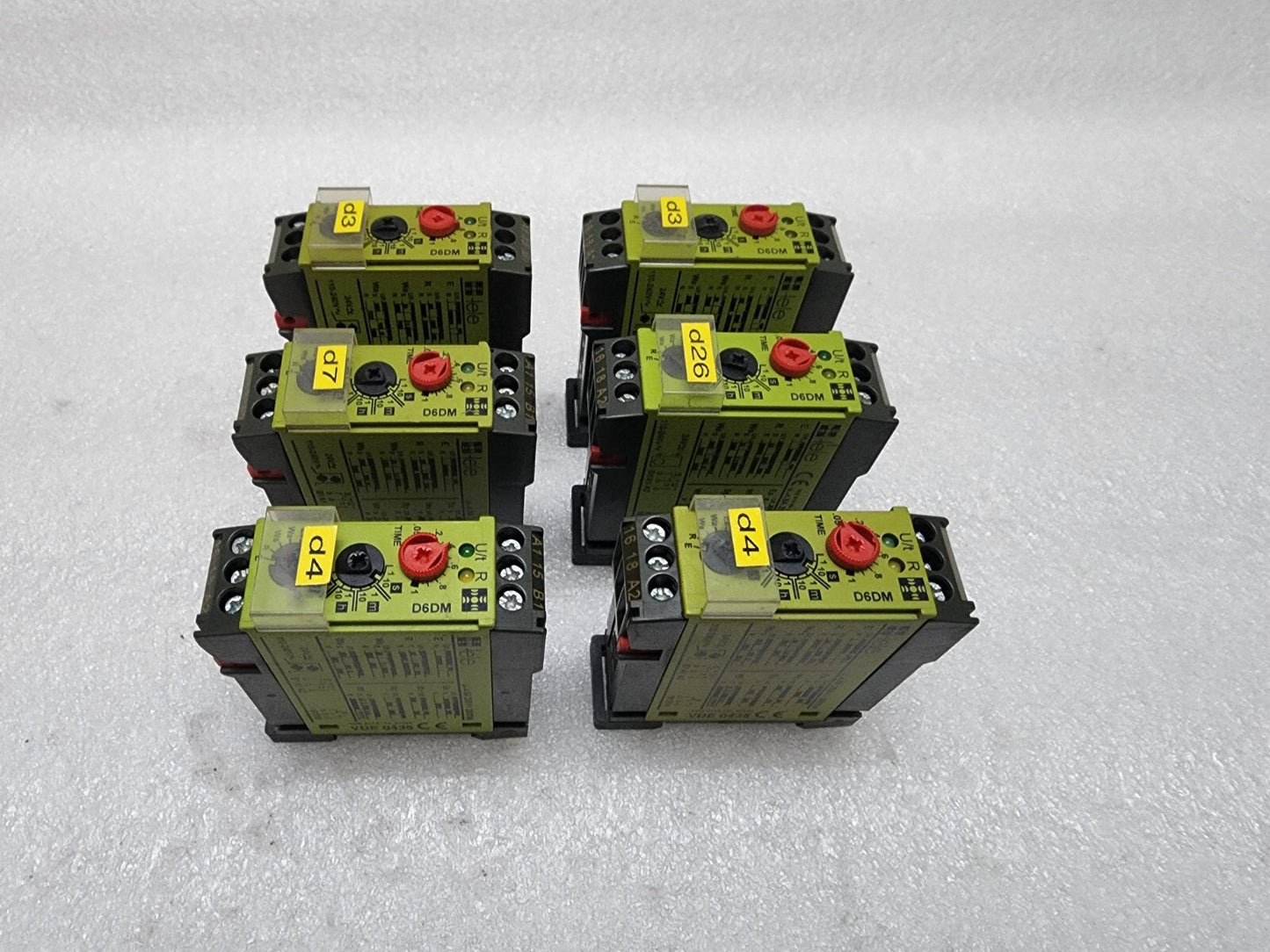 TELE D6DM MULTIFUNCTION TIME RELAY 24VAC-DC / 110-240VAC