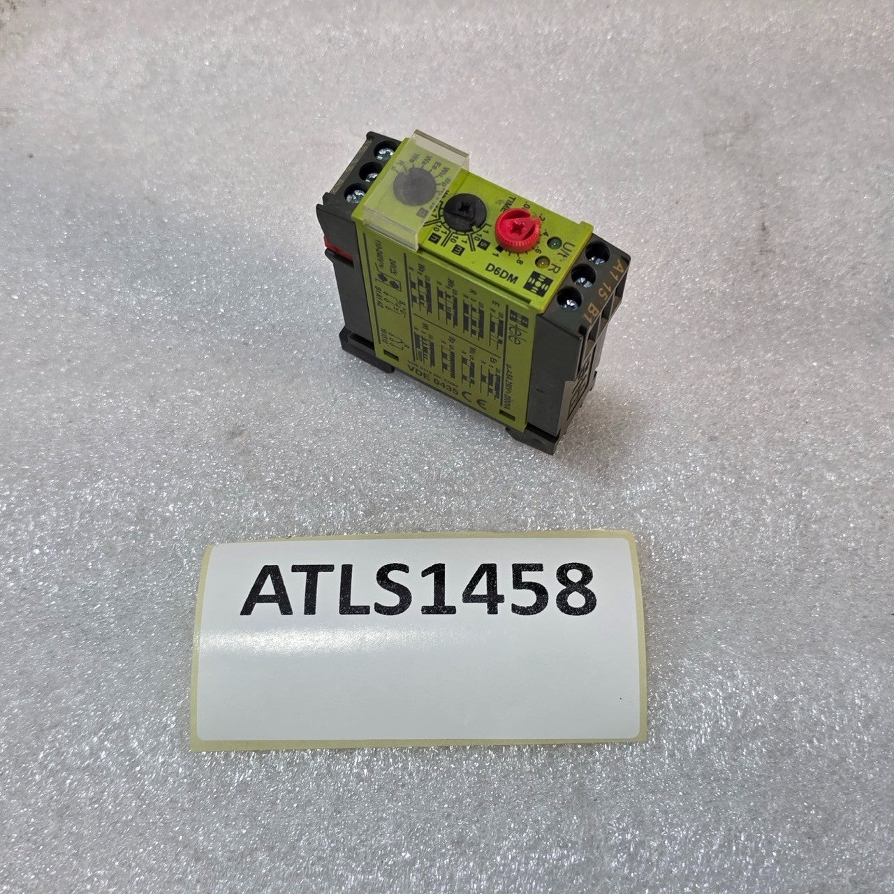 TELE D6DM MULTIFUNCTION TIME RELAY 24VAC-DC / 110-240VAC