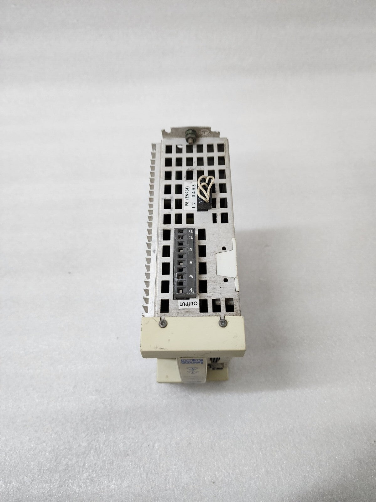 LENZE E94P040Y2NESBT DIGITAL SERVO 940 ENCODER