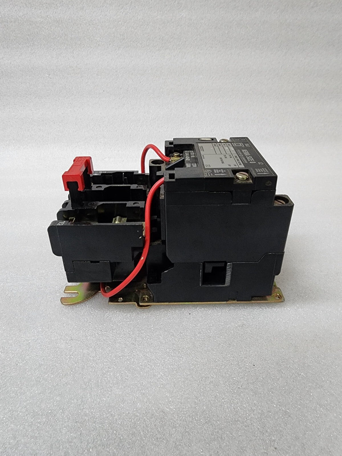 SQUARE D SB0-1 SER A MANUAL MOTOR STARTER COIL VOLTAGE 110-120V
