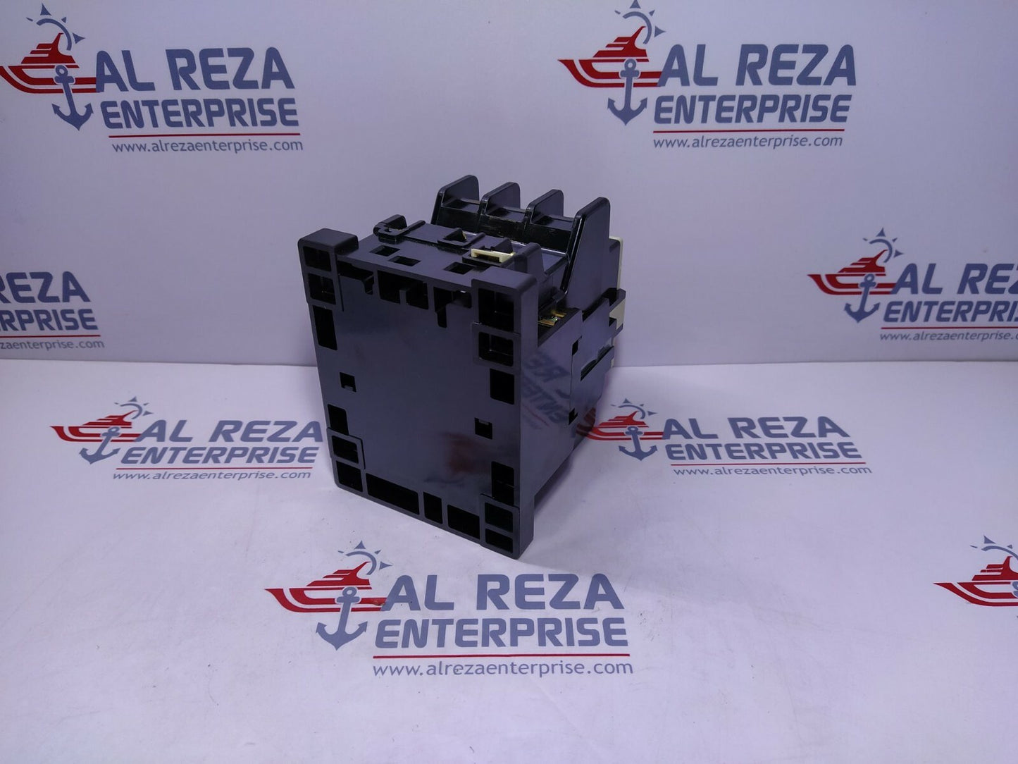 Fuji SC-2SN (50) Magnetic Contactor 80A Coil Voltage 400-440V 4NC2F0