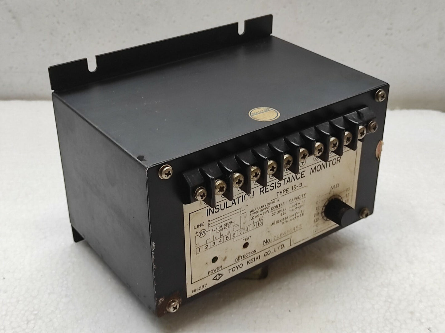 Toyo Keiki IS-3 Insulation Resistance Monitor 200-230V IS3