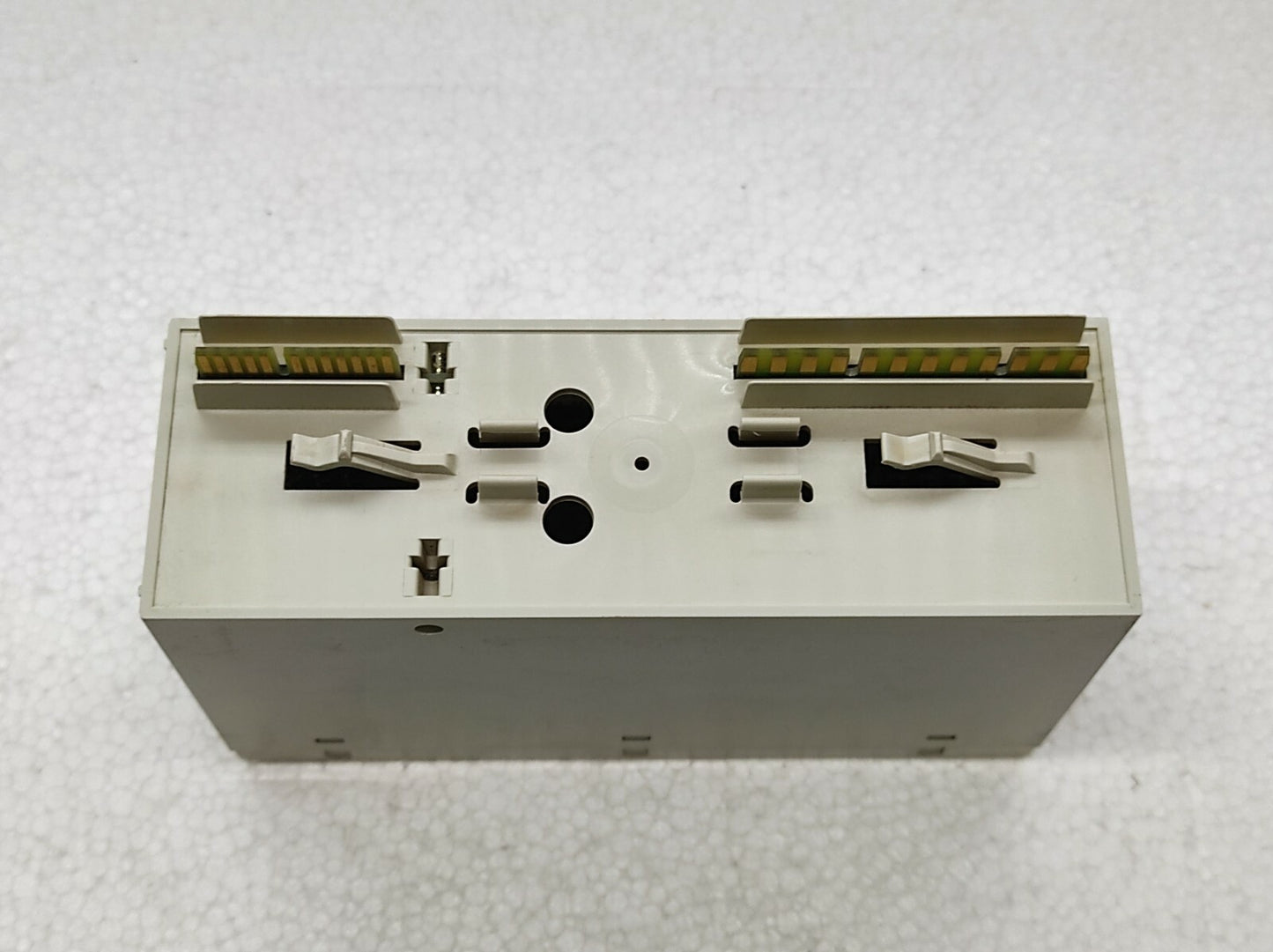 Saia PCD4.E110 Digital Module Version A PCD4E110