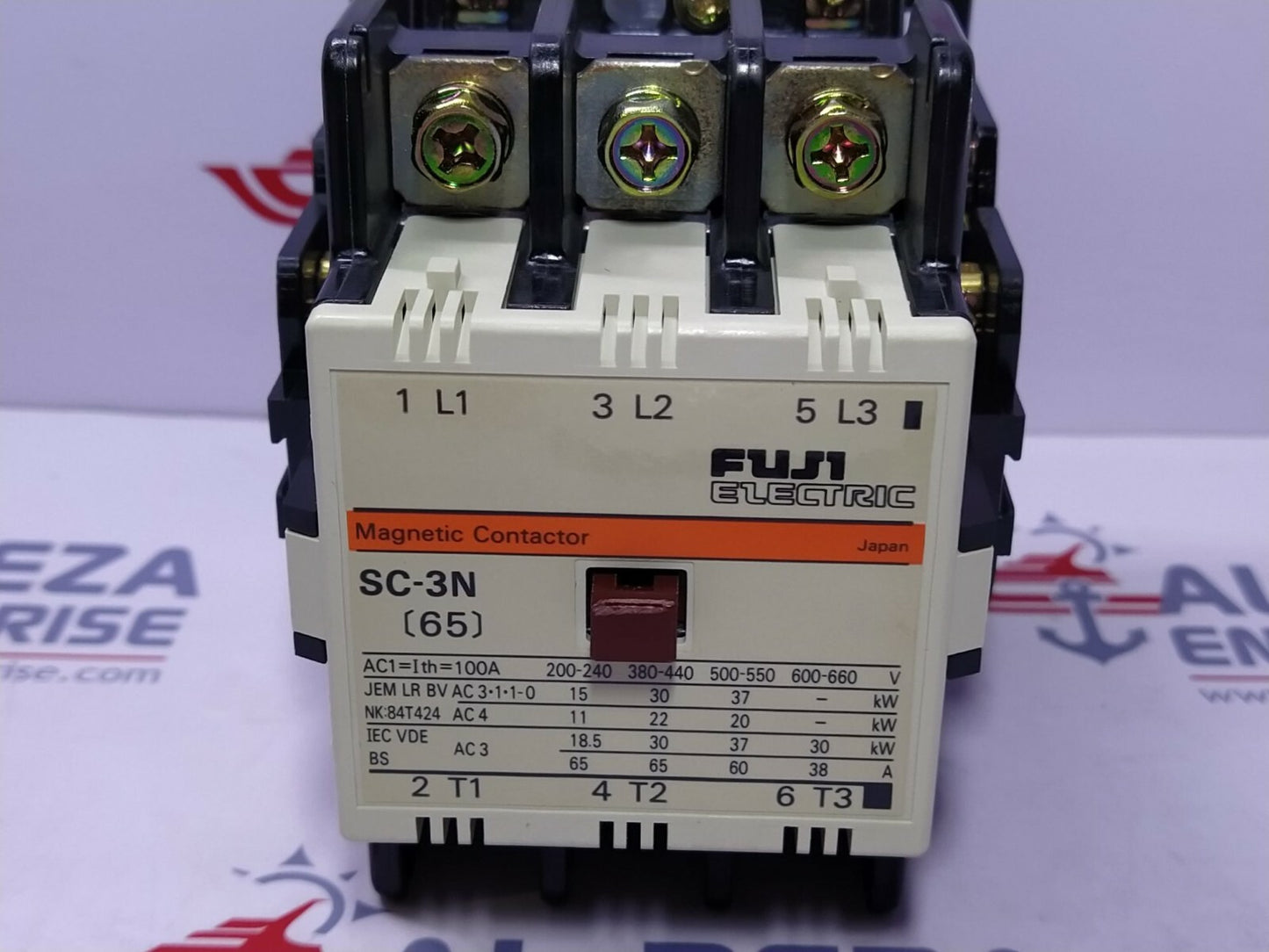 Fuji SC-3N (65) Magnetic Contactor 100A Coil Voltage 400-440V 4NC2H0 SC-3N 440V