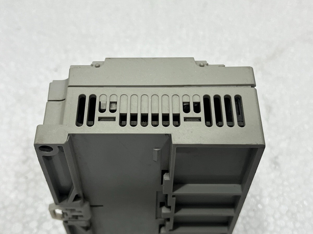 ALLEN BRADLEY MICROLOGIX 1000 CAT 1761-L10BXB SER F