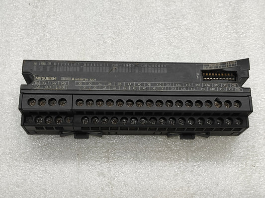 MITSUBISHI MELSEC AJ65SBTB1-32TD1 DC INPUT/TRANSISTOR OUTPUT MODULE