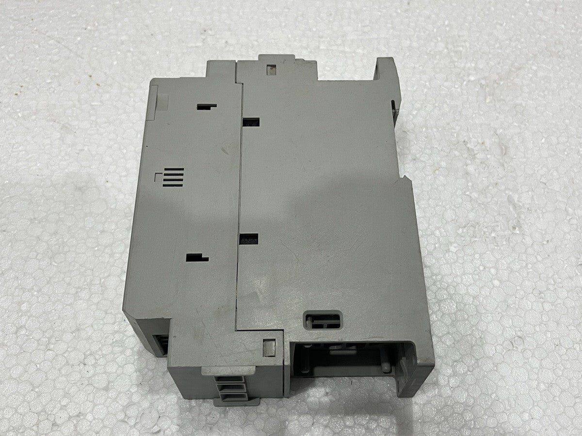 ALLEN BRADLEY SMC-DELTA CAT 150-D32NBR SOFT STARTER SER A WITHOUT FAN