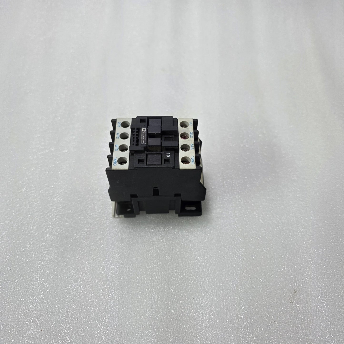 TELEMECANIQUE LC1 D09-10 AC CONTACTOR 9A 3 POLE | 1NO | COIL 220V 60HZ