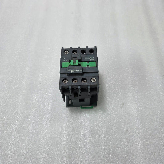 S ELECTRIC LC1E32 CONTACTOR – 32A AC3, 220V COIL, EASYPACT TVS MOTOR CONTROL