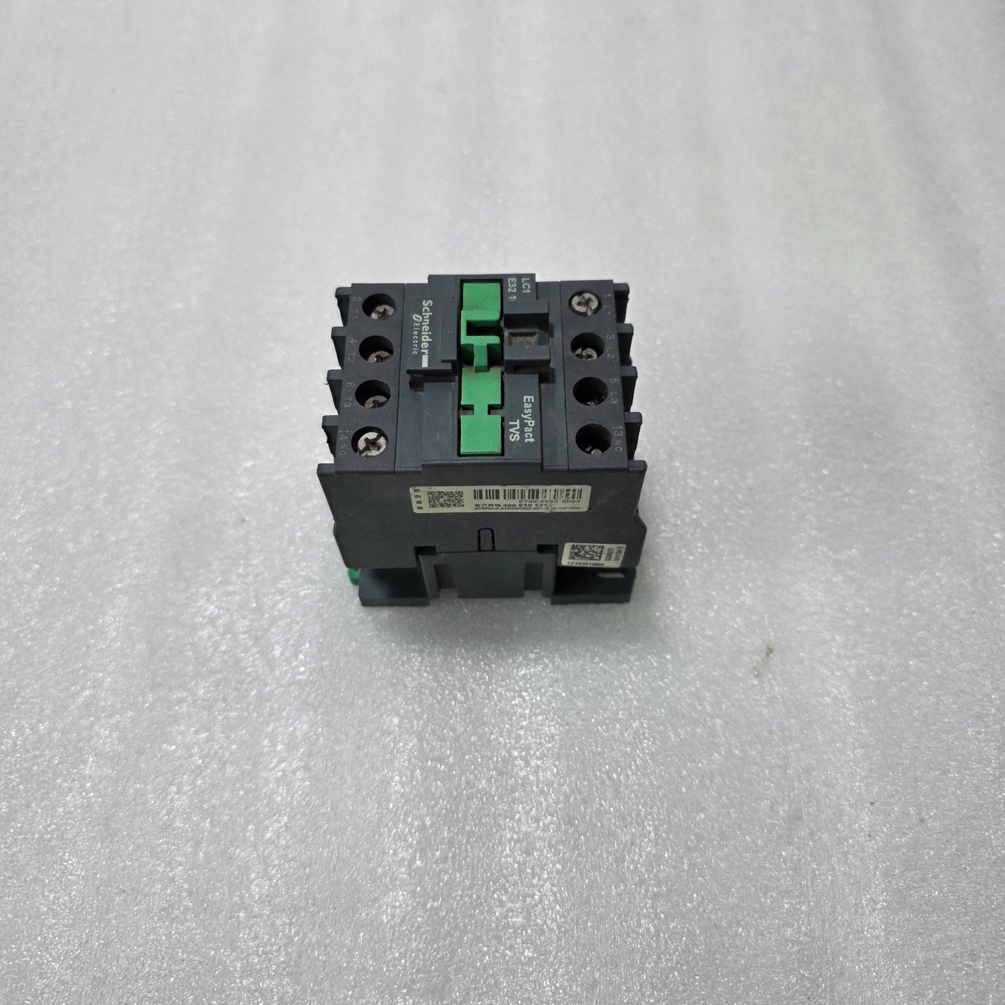 S ELECTRIC LC1E32 CONTACTOR – 32A AC3, 220V COIL, EASYPACT TVS MOTOR CONTROL