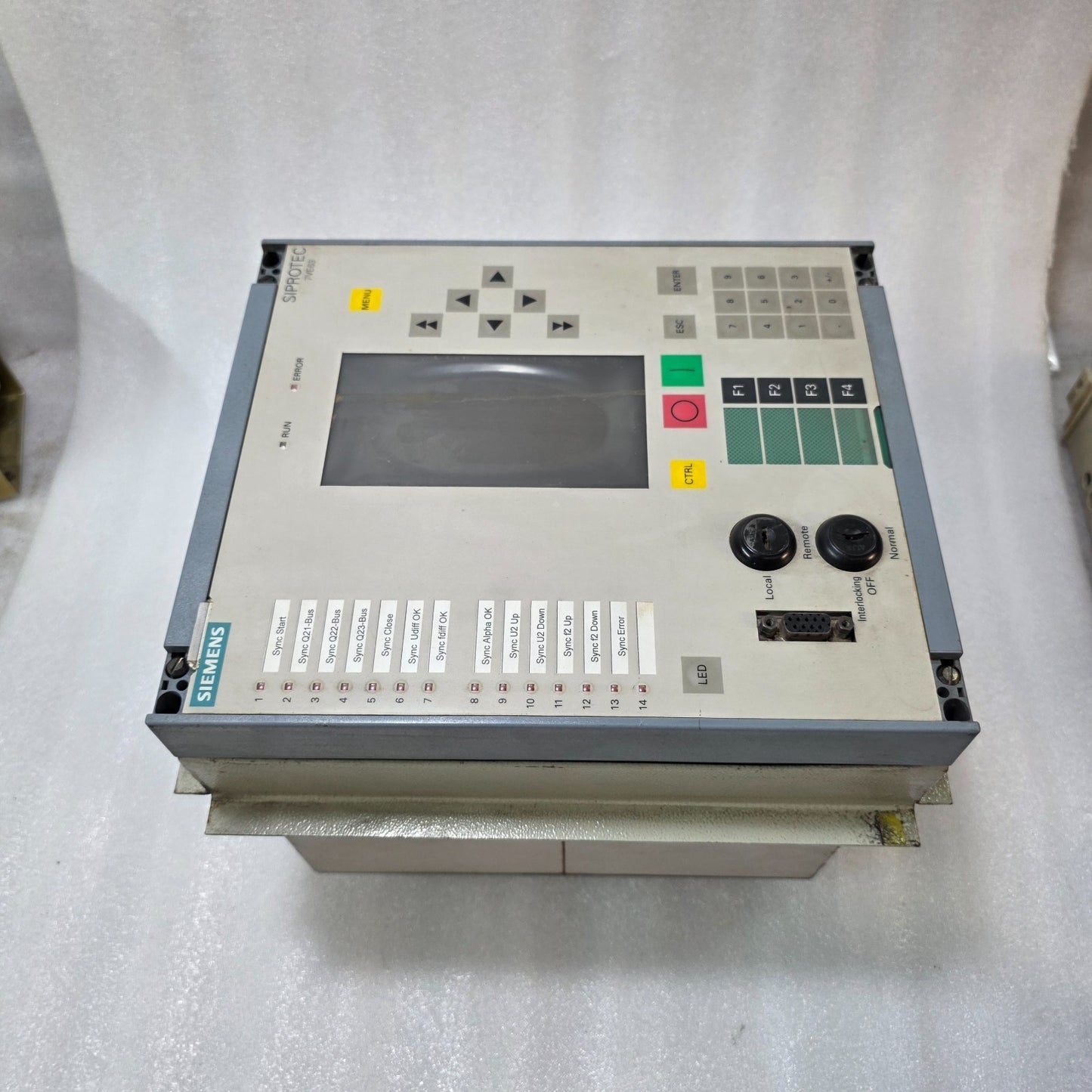 SIEMENS 7VE6320-6EB92-0DA0/DD PARALLELING DEVICE | 100–125V AC