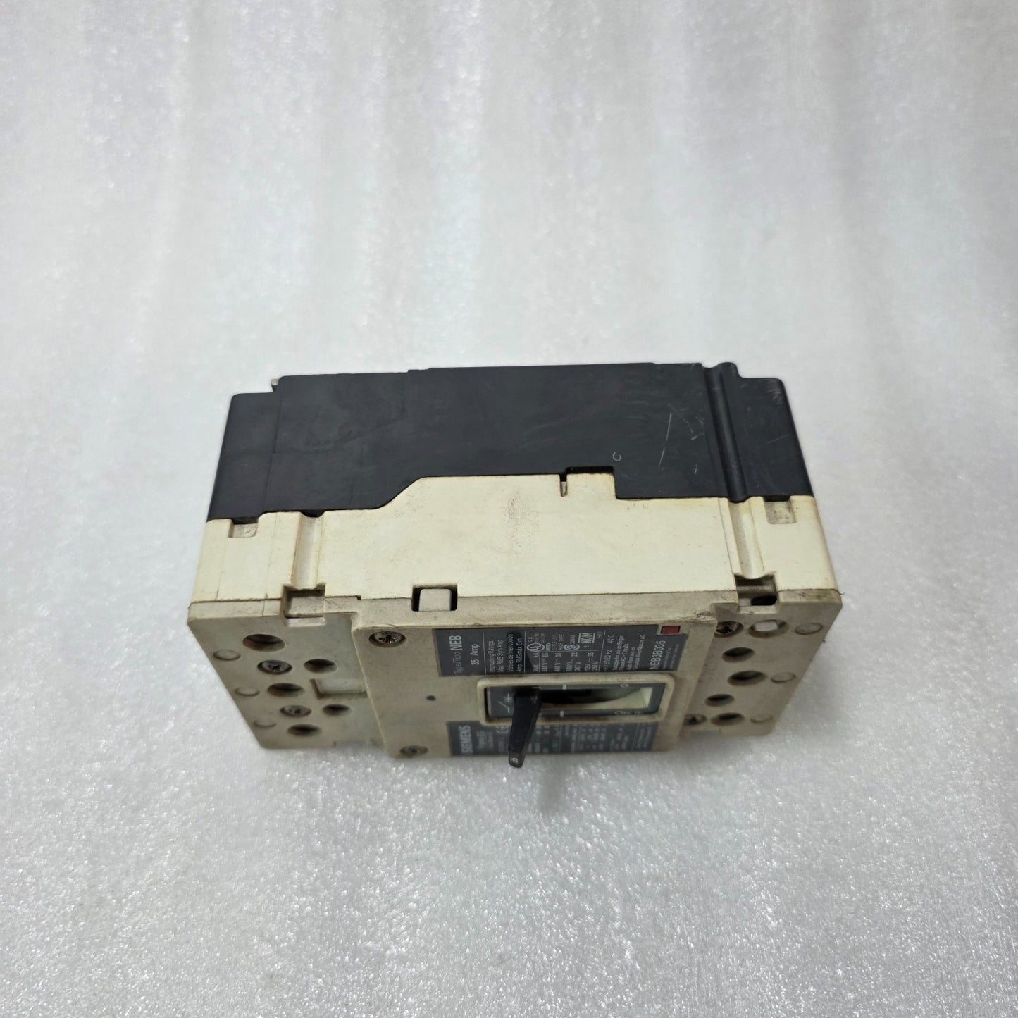 SIEMENS NEB3B035 MCCB 35A 3 POLE | 85KA BREAKING CAPACITY | 600V CIRCUIT BREAKER