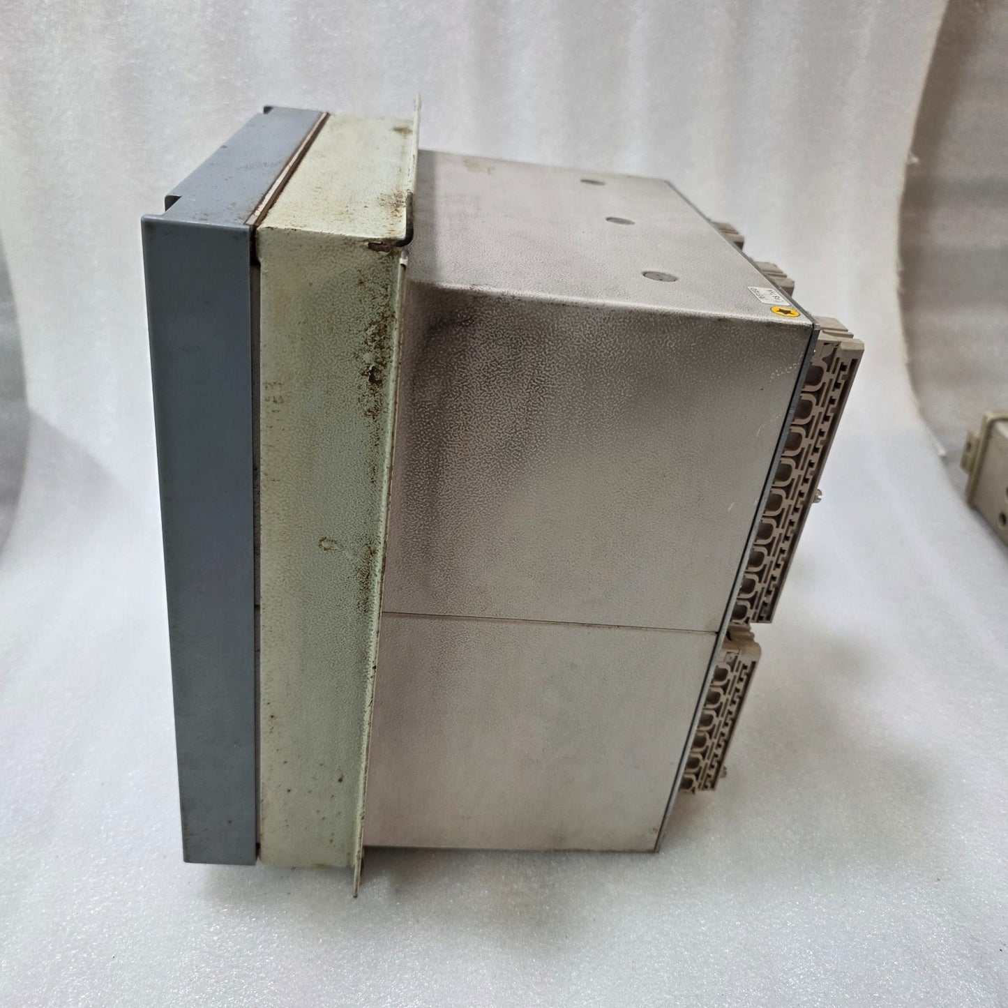 SIEMENS 7VE6320-6EB92-0DA0/DD PARALLELING DEVICE | 100–125V AC