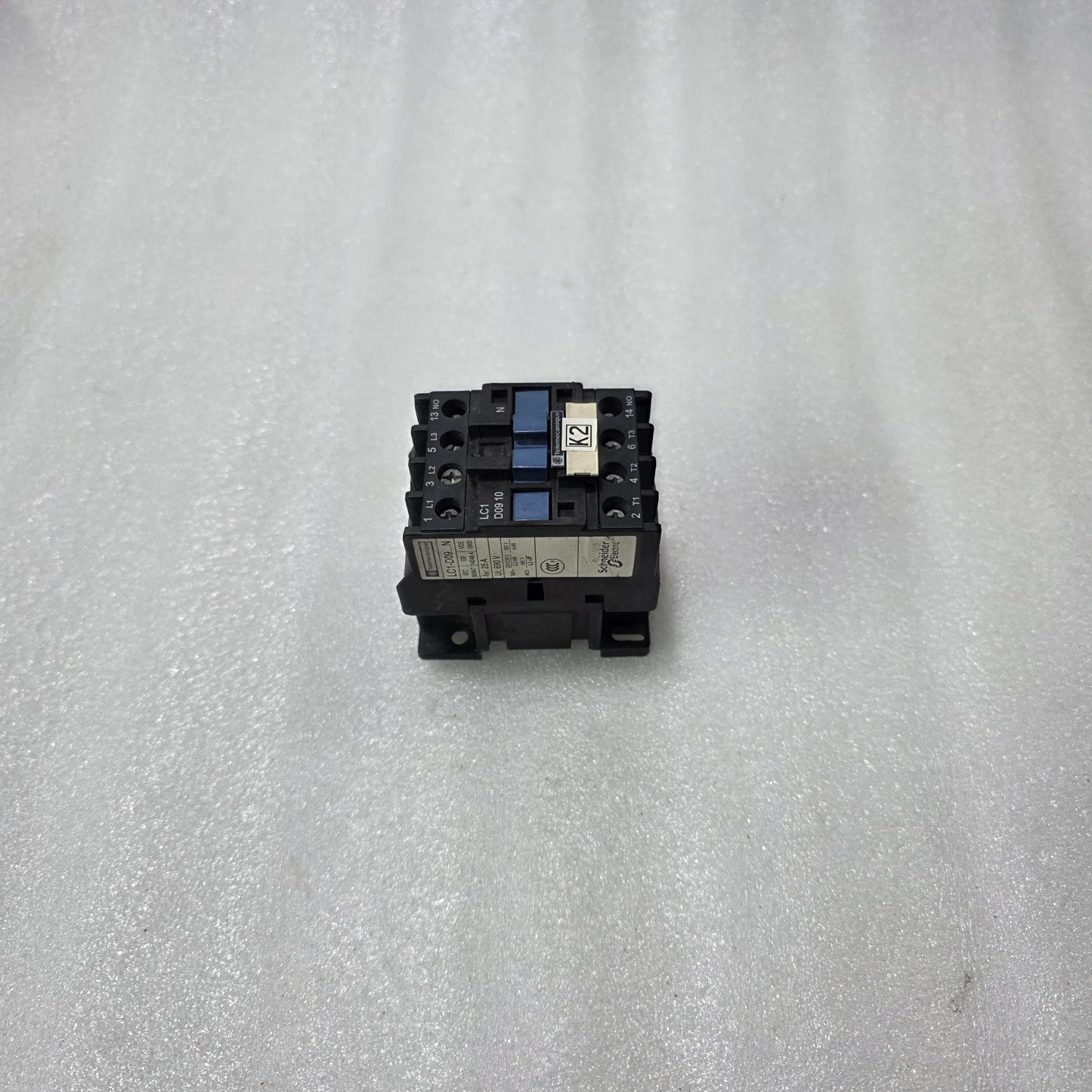 S ELECTRIC LC1D09-10 TESYS D AC CONTACTOR 9A 3 POLE | 1NO | COIL 220–230V