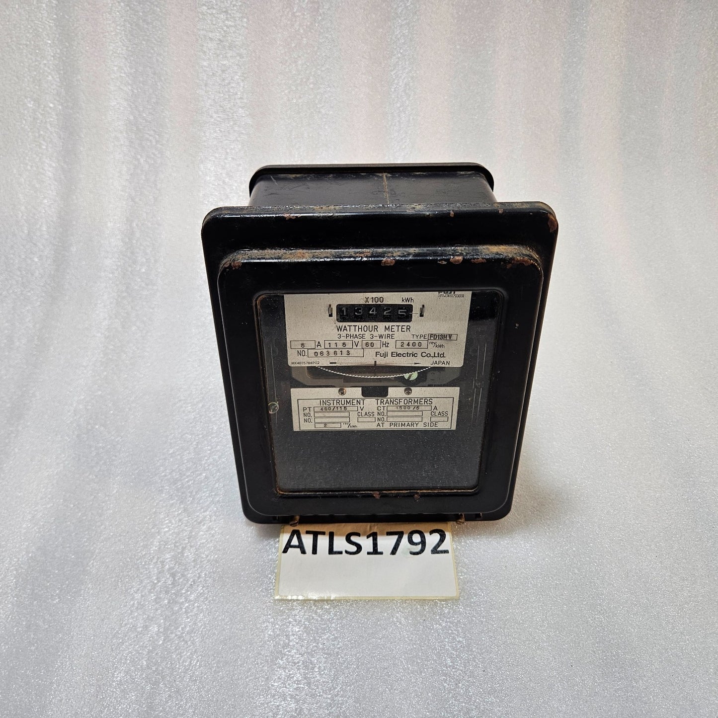 FUJI ELECTRIC FD13HV 3-PHASE 3-WIRE WATTHOUR METER, 115V, 5A, 60HZ, CT/PT OPERAT