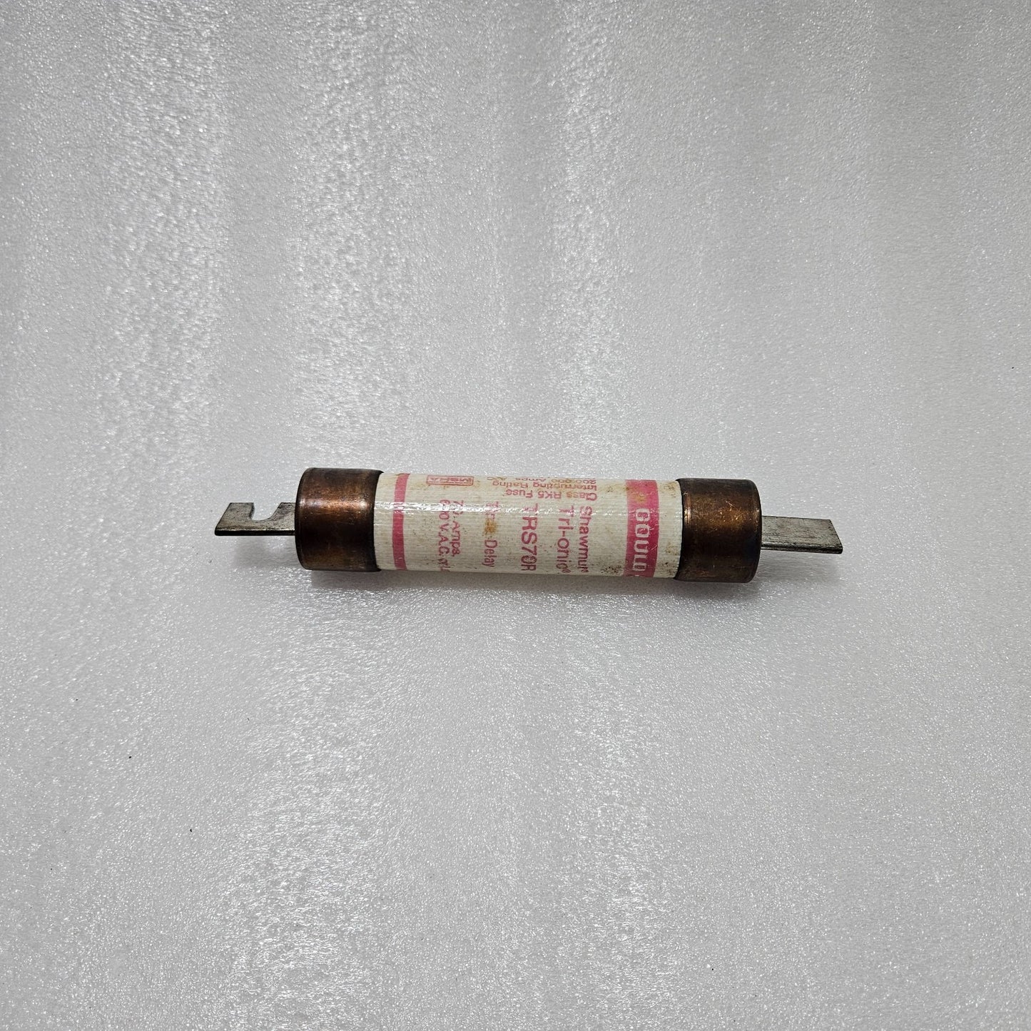 GOULD SHAWMUT TRS70R TRI-ONIC TIME-DELAY FUSE 70A 600VAC INDUSTRIAL CARTRIDGE FU
