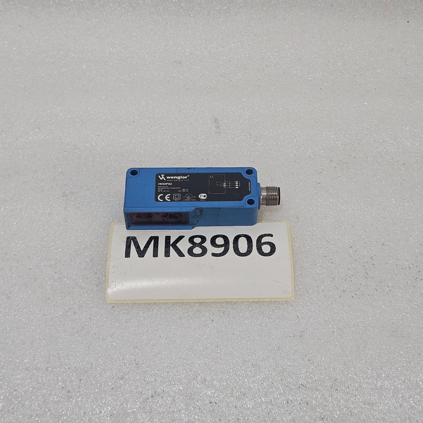 WENGLOR HN33PA3 REFLEX PHOTOELECTRIC SENSOR WITH BACKGROUND SUPPRESSION, 300 MM