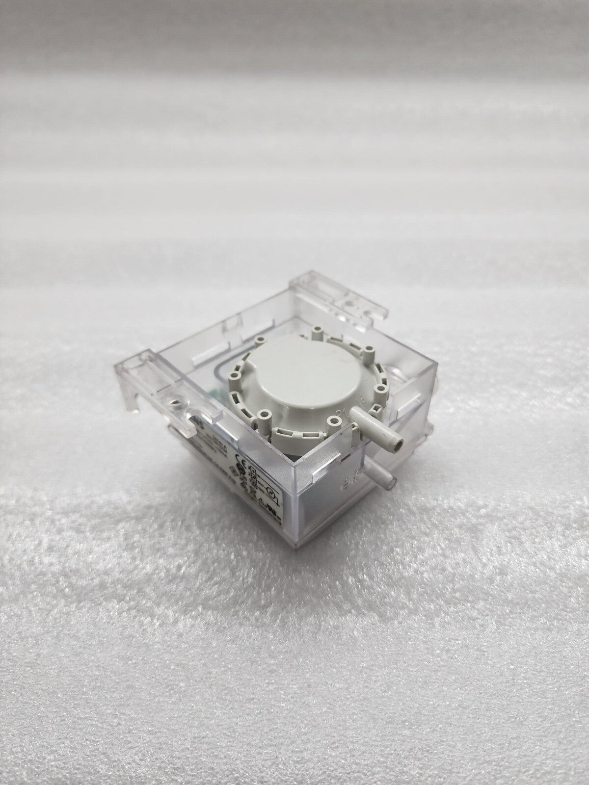 SIEMENS QBM3020-1 DIFFERENTIAL PRESSURE SENSOR