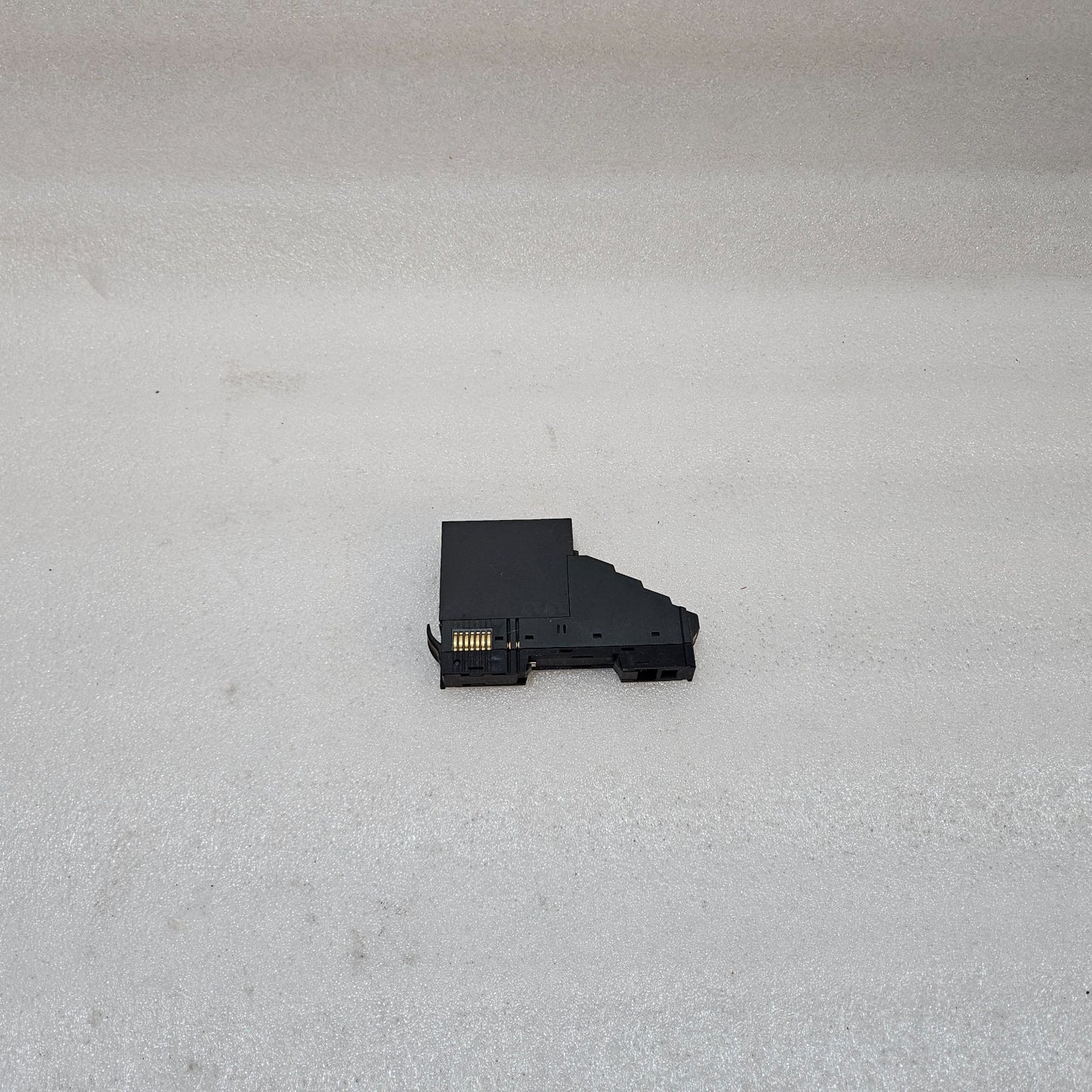 VIPA SM 032-1BD30 ANALOG OUTPUT MODULE AO 4X12BITU – 4 CHANNEL 12-BIT VOLTAGE PL