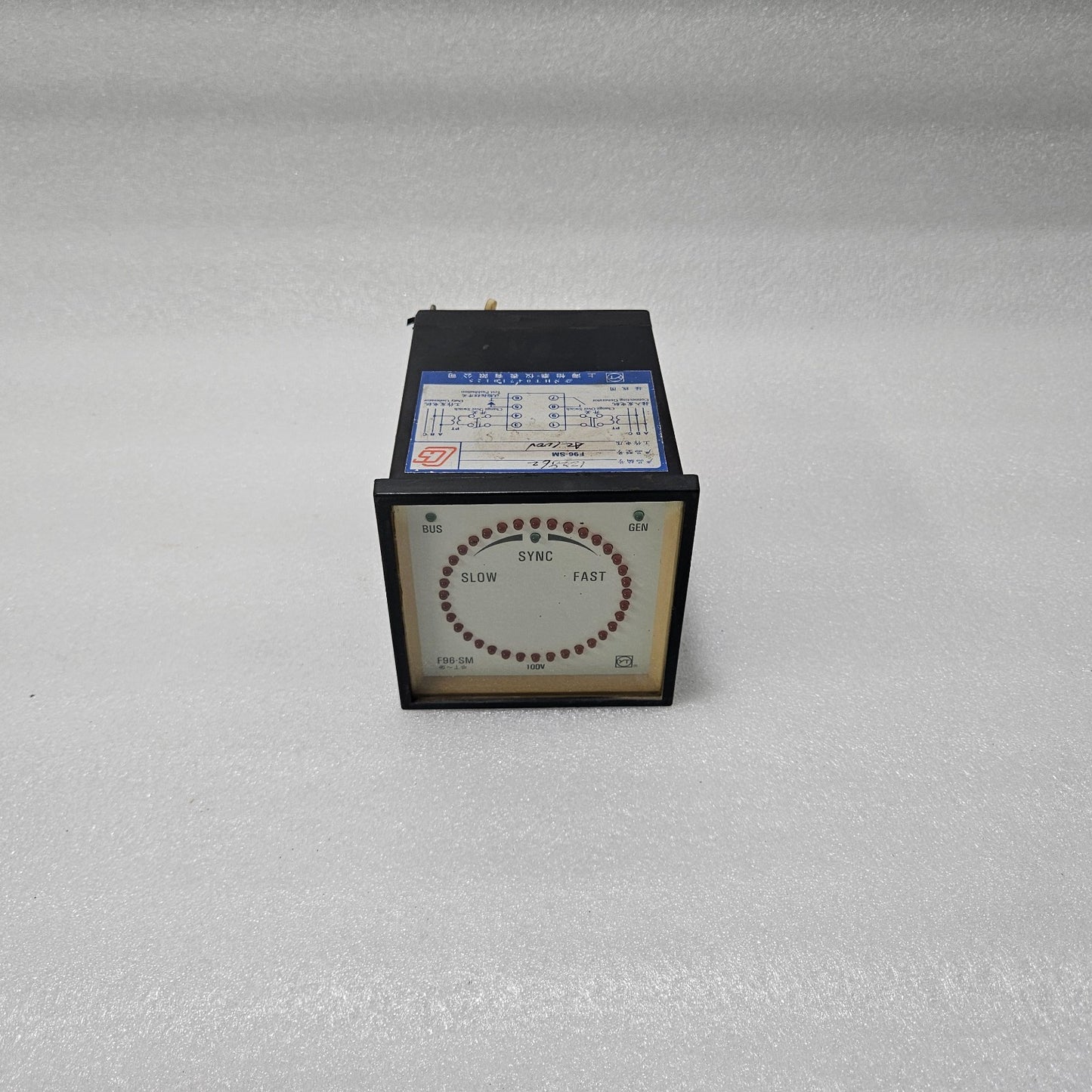 SHANGHAI YITAI F96-SM GENERATOR CHANGEOVER SYNCHRONIZING METER AC 110V